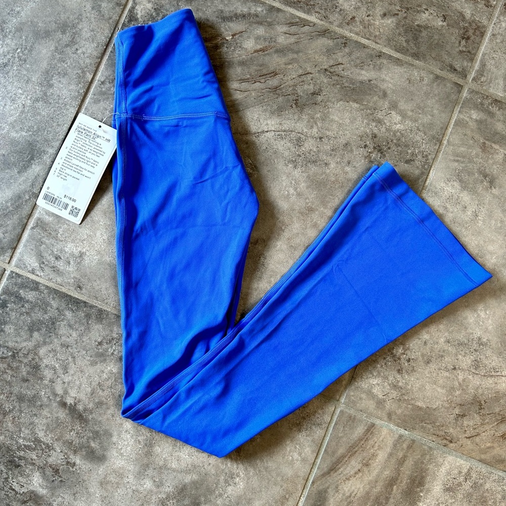 NWT Lululemon Align HR Flare Pant 32” Size 0 wild Indigo